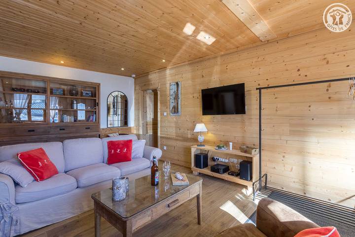 Gîte pour 6 personnes, avec terrasse dans La Féclaz - 2
