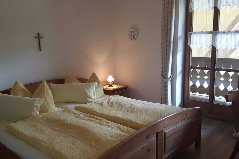 Ganze Wohnung, Nr 2 Kleine Ferienwohnung Wohn/Schlafraum, 21 qm in Bad Reichenhall, Bayerische Alpen