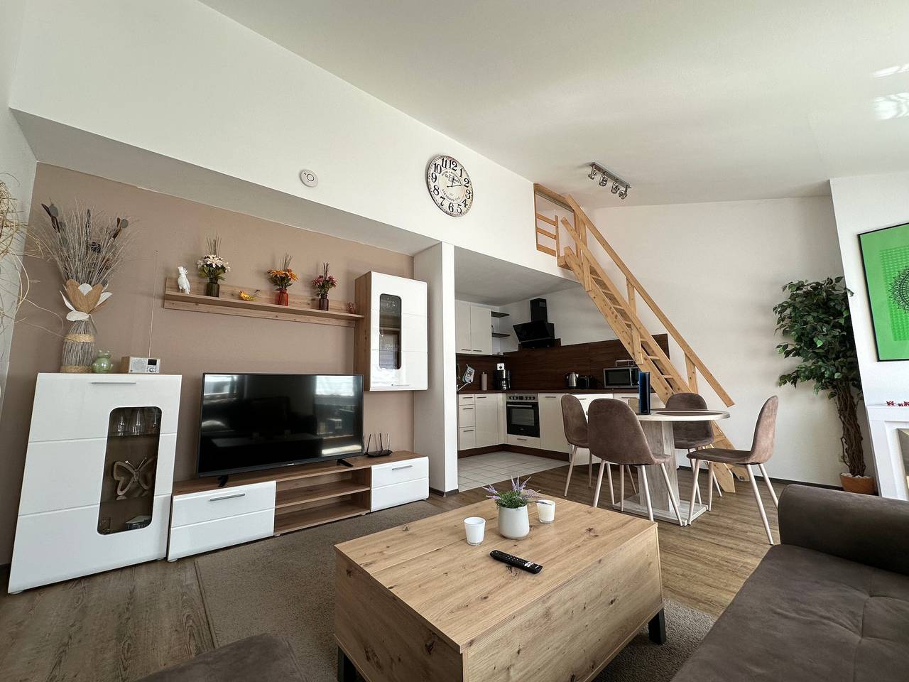 Entire apartment, Apartment with Loft – Dogs Welcome in Falkenstein ( Cham), Eastern Bavaria