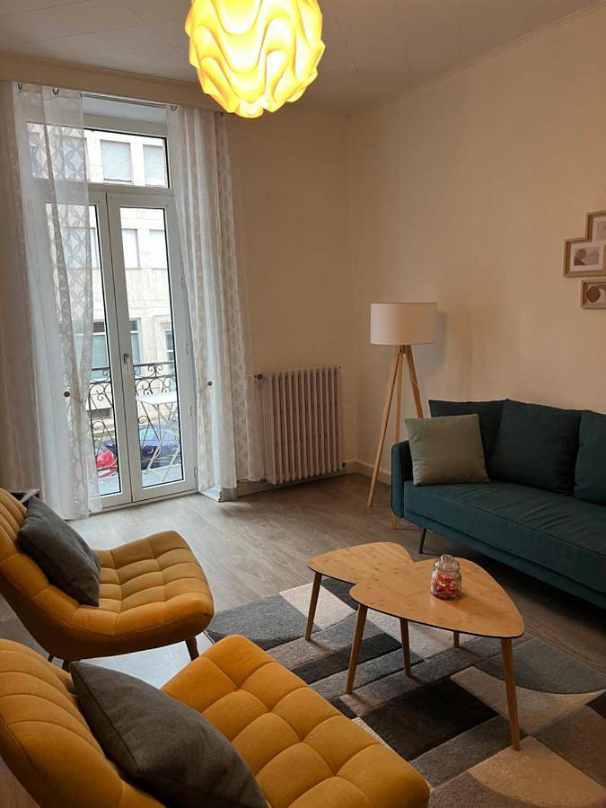 Gîte pour 4 personnes, avec balcon et vue dans Office de Tourisme de Lons le Saunier - 2