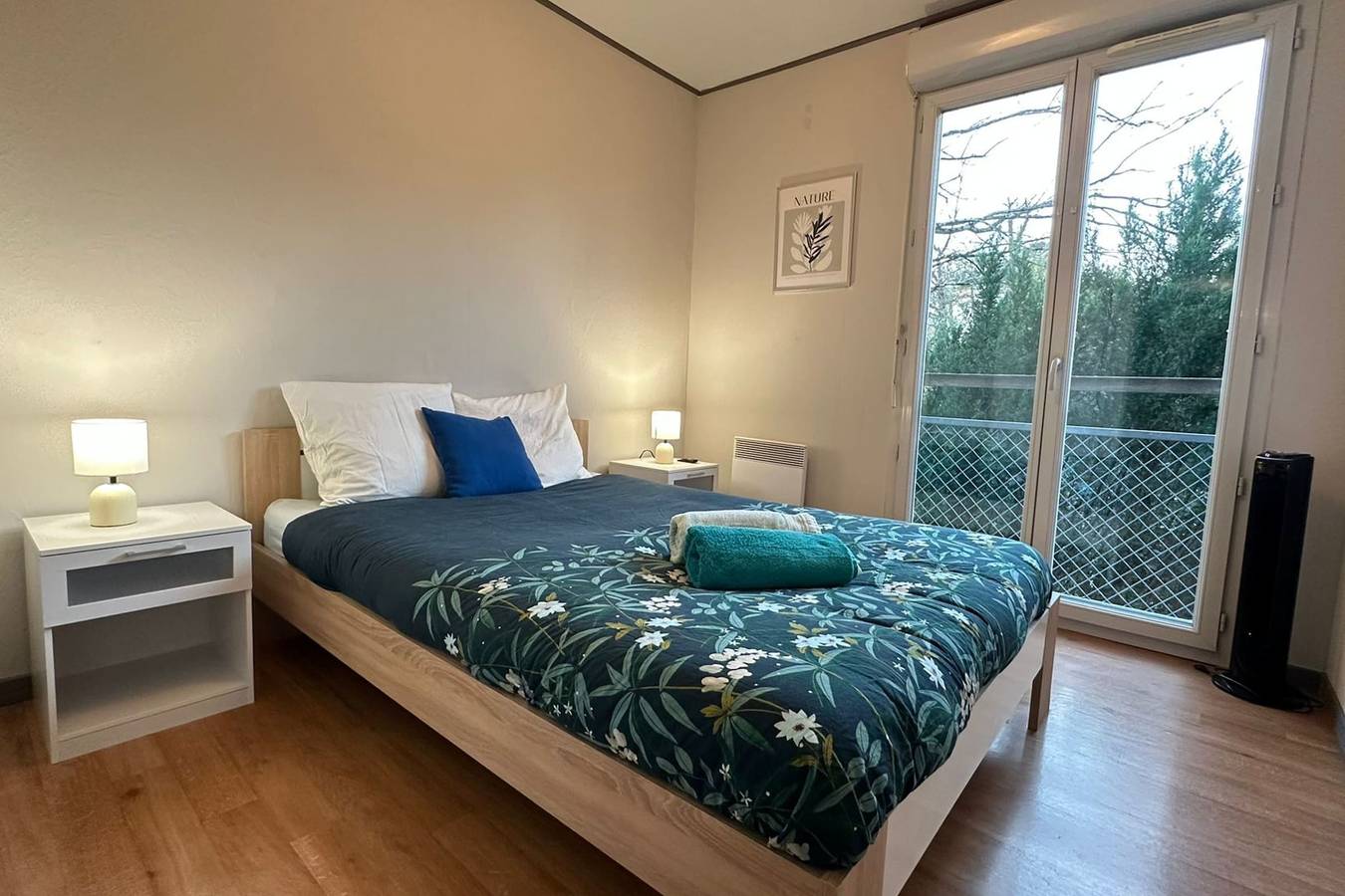 Appartement entier, Havre de paix verdoyant avec terrasse au Teich in Le Teich, Région d'Arcachon