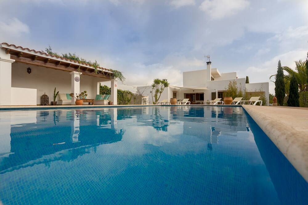 Ibizan style villa, private pool, close to the best beaches! in Sant Jordi de ses Salines, Sant Josep de sa Talaia