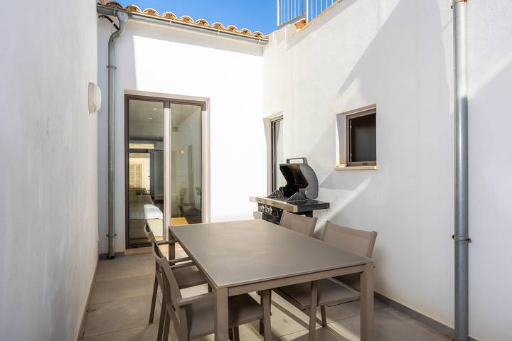 Appartement entier, Appartement Ca Na Tonina Ref 7000 avec terrasse privée, Wi-Fi et climatisation in S'illot Cala Morlanda, Manacor