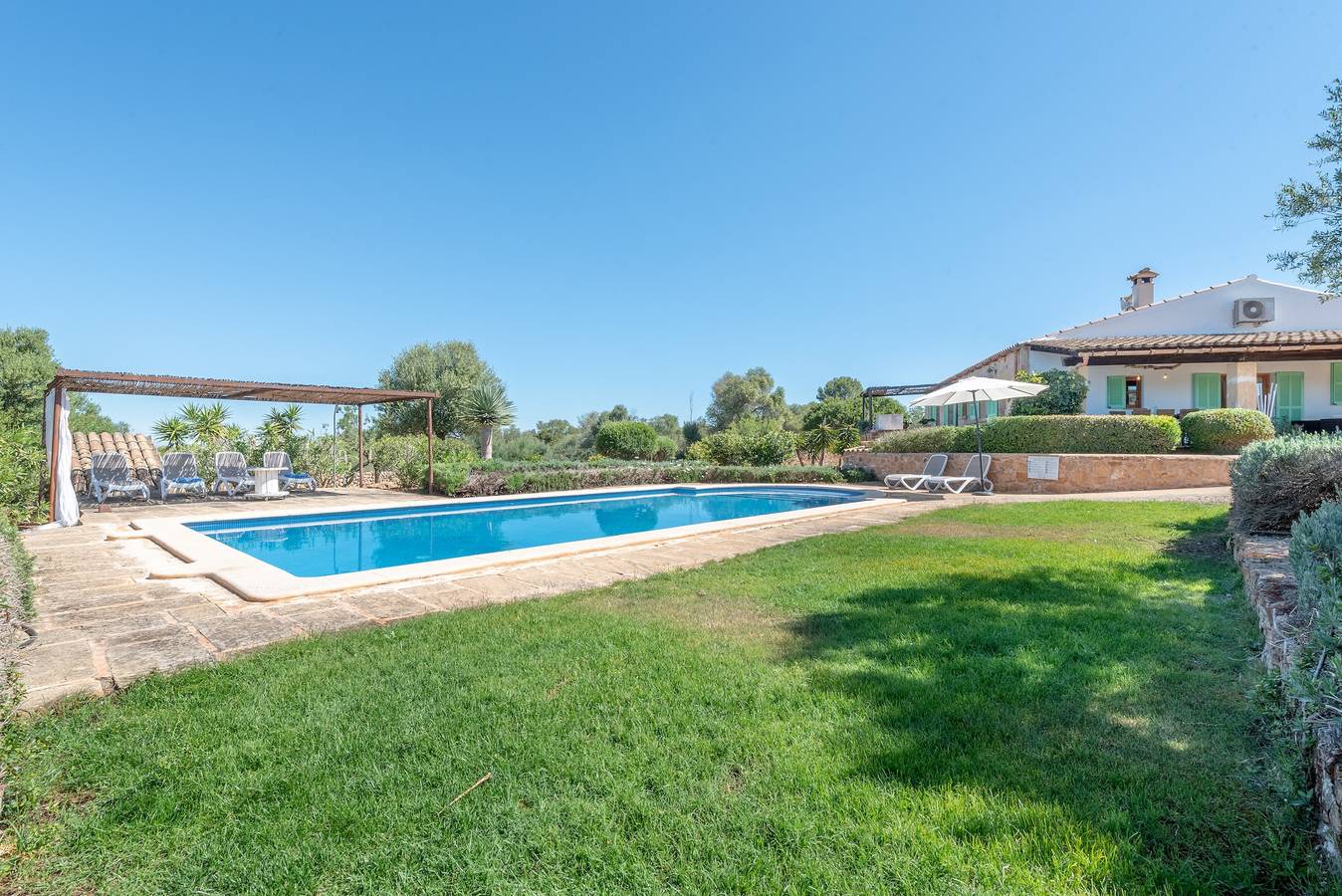 Idyllische Finca mit Pool, Garten, Terrasse, Wlan und Klimaanlage in Manacor, Mallorca Osten