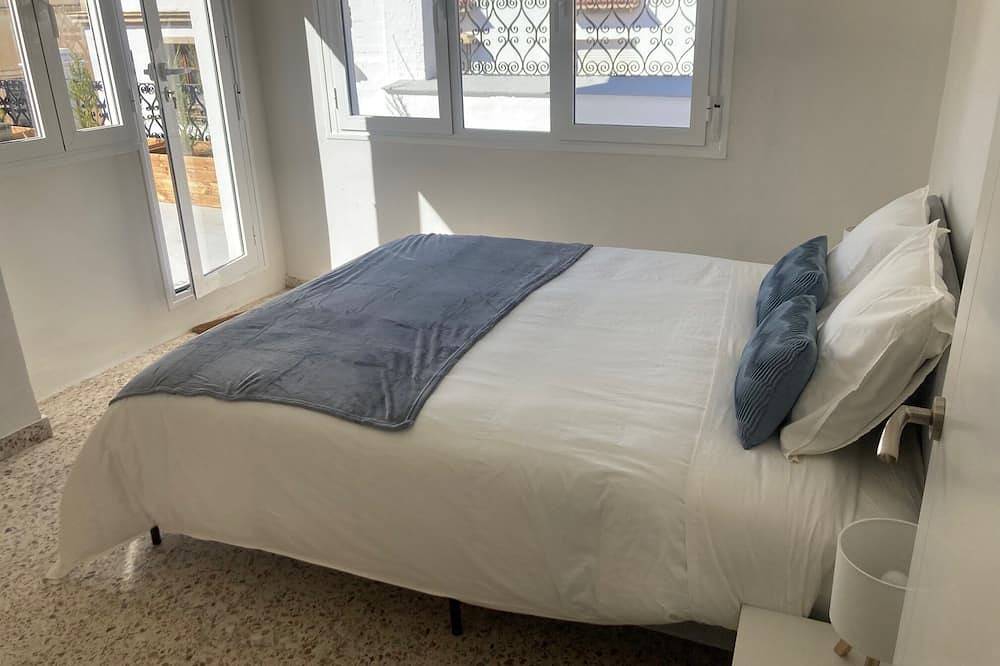 Entire apartment, Spacious and bright apartment in the center of Ronda in Ronda, Málaga Province