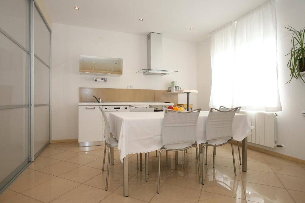 Appartement entier, Apartment  with a sea view in Baška, Krk