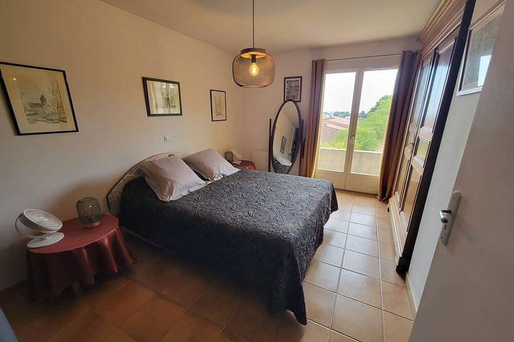 Villa 90 m² vue panoramique Nice, mer et montagnes in Saint-Laurent-du-Var, Côte méditerranéenne (France)