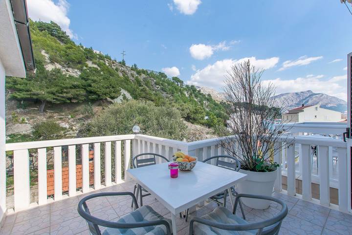 Apartament wakacyjny dla 4 osób w Duće
