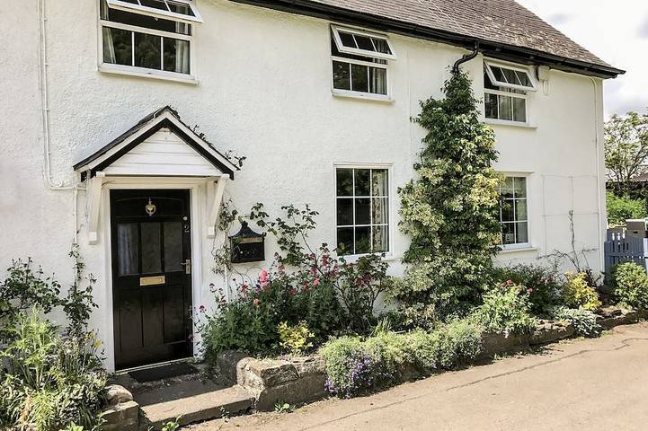 Cottage for 5 people, with garden in Clun