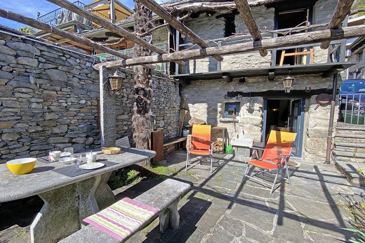 Ferienhaus für 2 Personen, mit Seeblick und Garten sowie Balkon im Tessin - 4