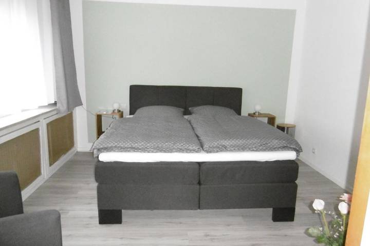 Ferienwohnung für 2 Personen, mit Balkon und Terrasse sowie Ausblick in Bodenwerder - 2