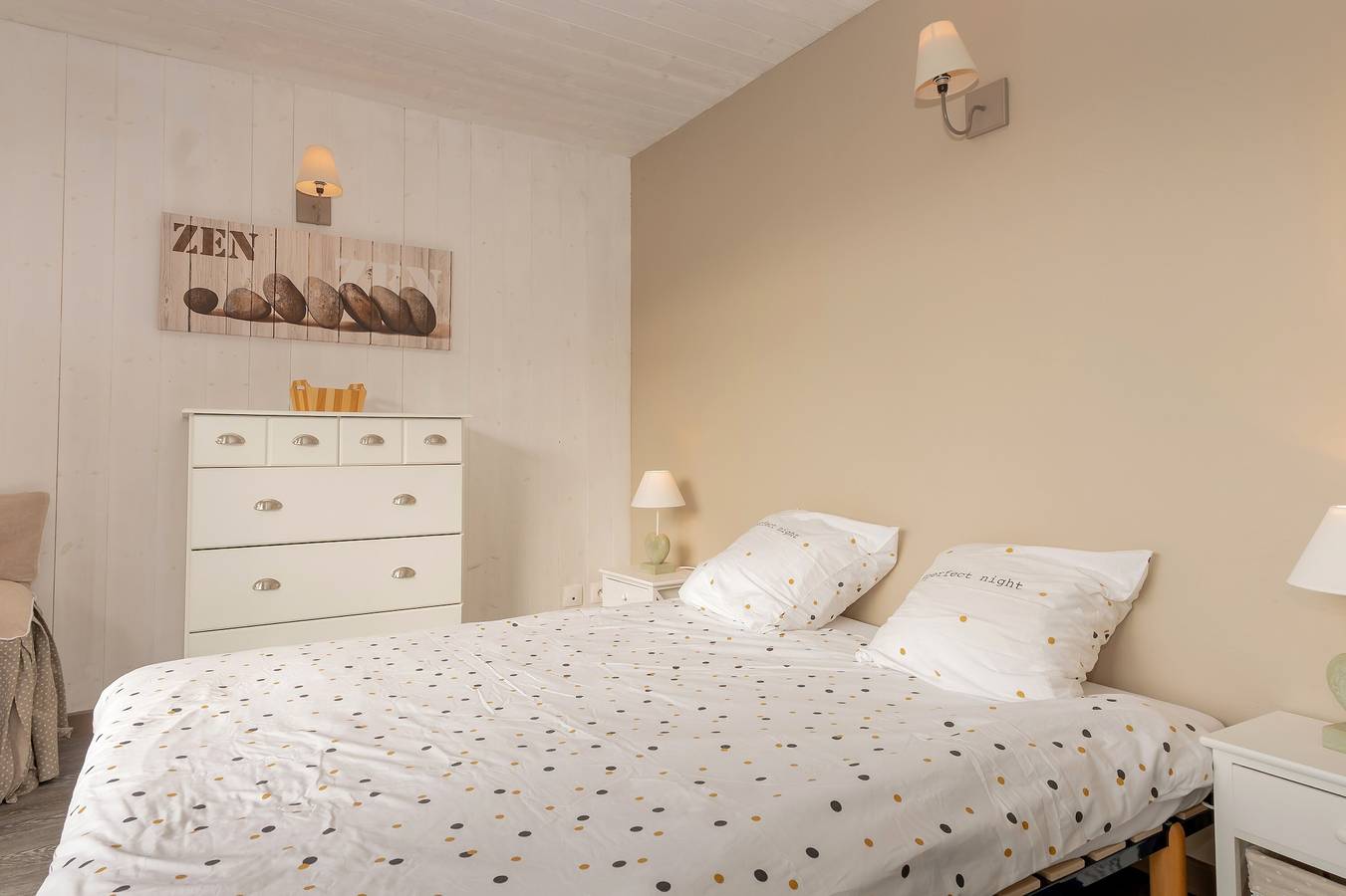 Appartement entier, Appartement du Berger avec vue sur la montagne et terrasse privée in Aillon-le-Jeune, Région de Chambéry