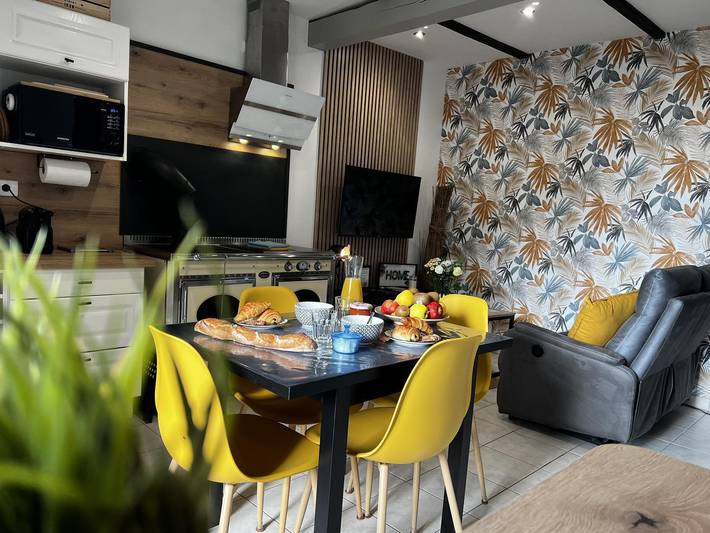 Gîte pour 2 personnes, avec terrasse et jardin