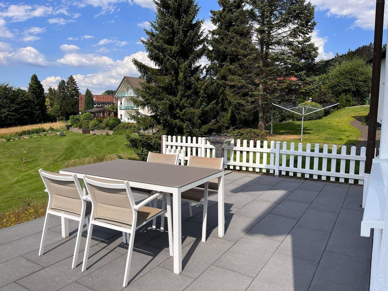 Ganze Ferienwohnung, Ferienwohnung Orth, Tor zum Sauerland, mit großer Terrasse in Meinerzhagen, Märkischer Kreis