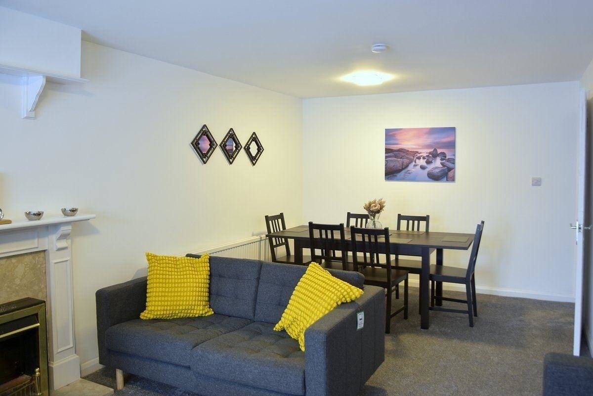 Lindrick Villa 3Bd Bunglow in Leicester, Heart of England