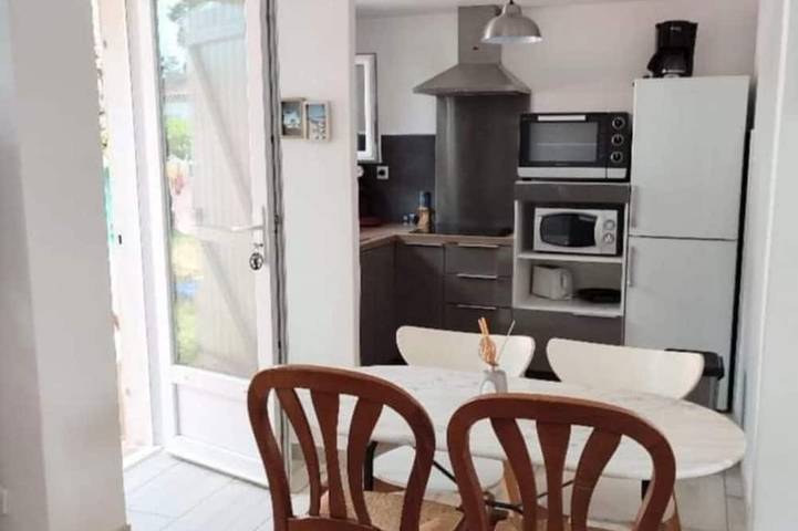 Chambre d’hôte pour 4 personnes, avec piscine