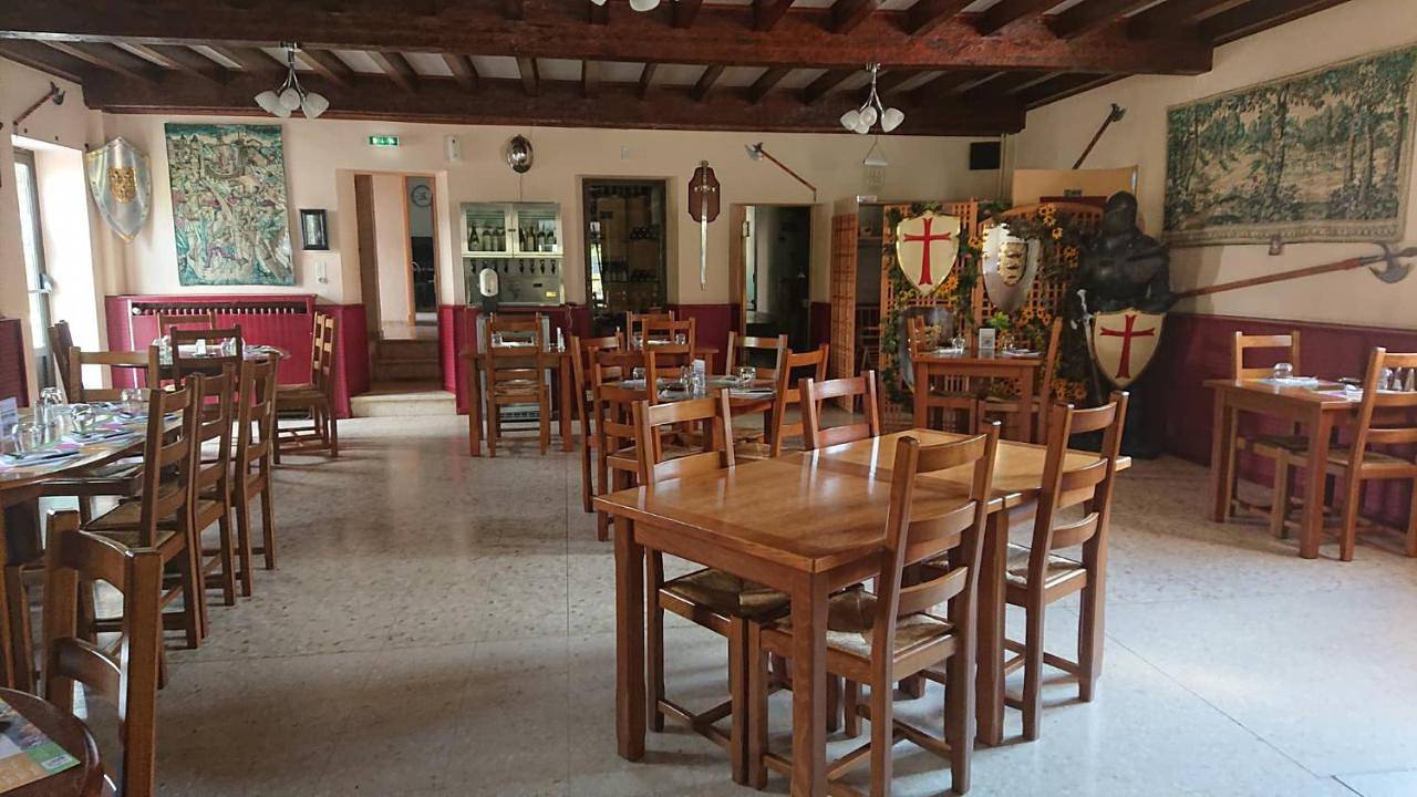 Auberge le Cévenol in La Cavalerie, Parc naturel régional des Grands Causses