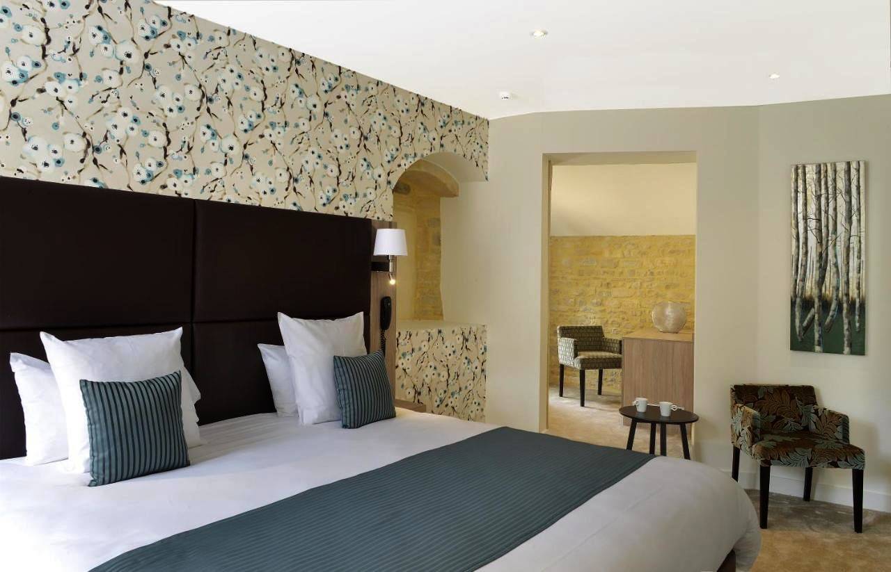 Superior Deluxe Double or Twin Room in Bayeux, Bayeux region