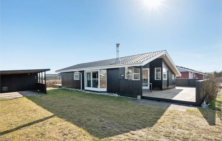 Feriehus for 6 personer, med terrasse og have - 1