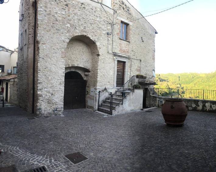 Ferienhaus für 11 Personen, mit Balkon/Terrasse und Ausblick in Fara in Sabina