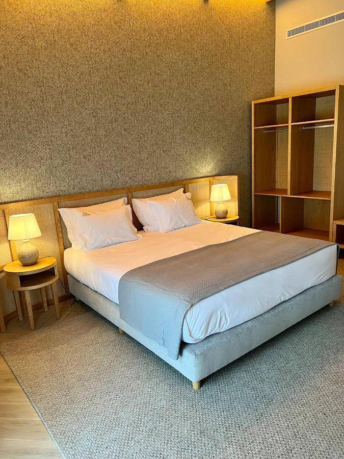 Aluguel de quarto para 2 pessoas, com jardim e vista em Loures