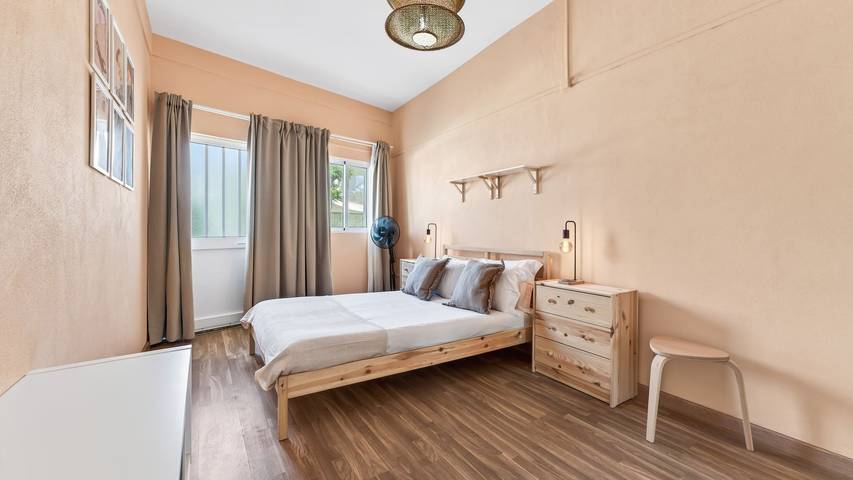 Apartamento entero, Apartamento de vacaciones para 4 personas con terraza in Quarteira, Distrito de Faro