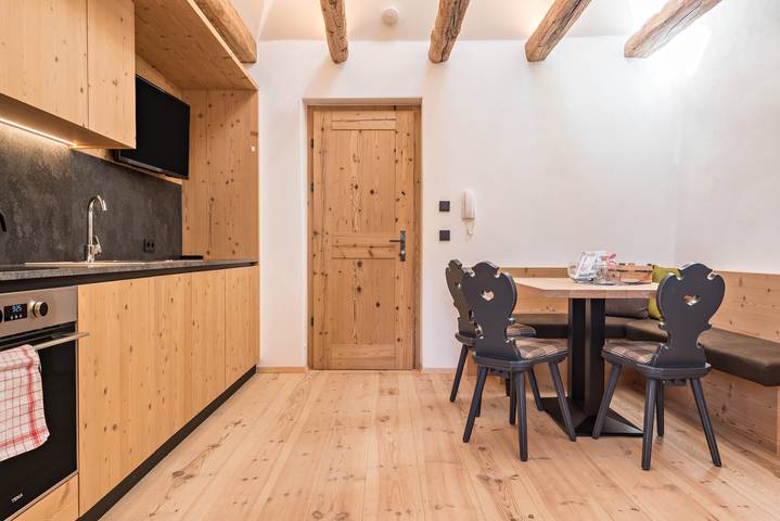 Vakantieappartement voor 4 personen, met tuin in Gherdëina