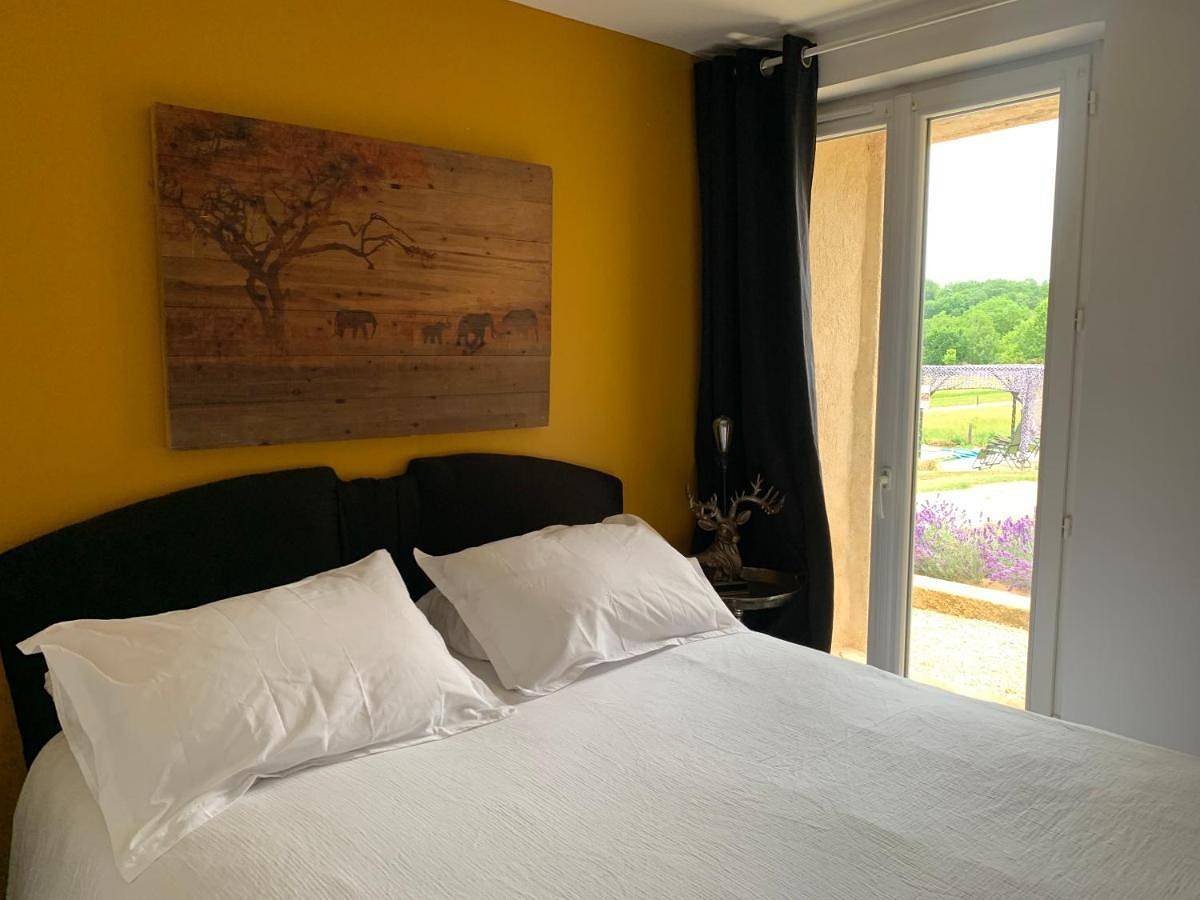 La grange en pierre - chic & piscine privée in Queyssac, Périgord Pourpre