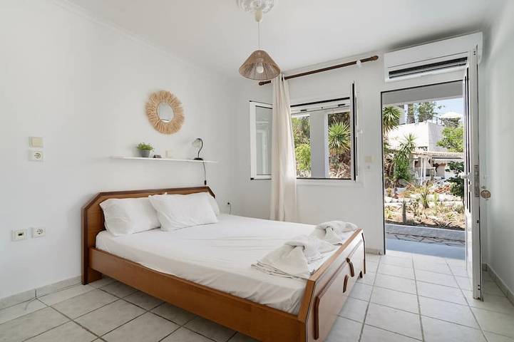 Ferienwohnung für 2 Personen, mit Garten und Pool