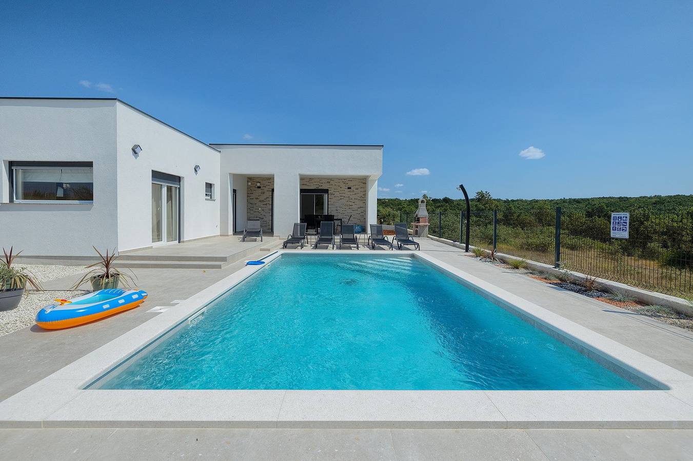 Villa Leny mit Pool und Grill in Vodnjan, Grad Vodnjan