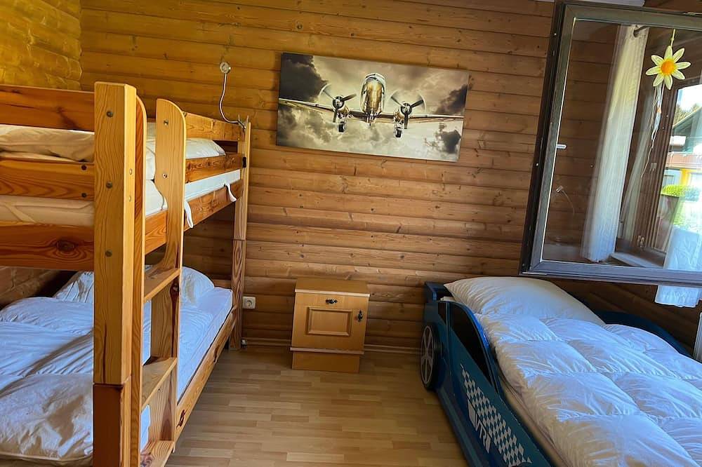 Ganze Wohnung, Ferienwohnung mit Seeblick für 5 Personen & Hund – 75 m² pure Erholung in Kummersdorf (Arrach), Arrach