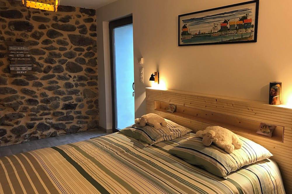 Ganze Wohnung, Nature gite (2 suites) near Espellette and Cambo les bains Pets welcome in Itxassou, Bayonne und Umgebung