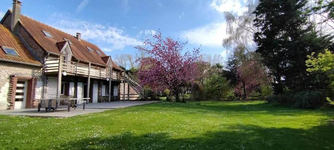 Location de vacances pour 15 personnes, avec Jardin et Vue à Bernay-en-Ponthieu