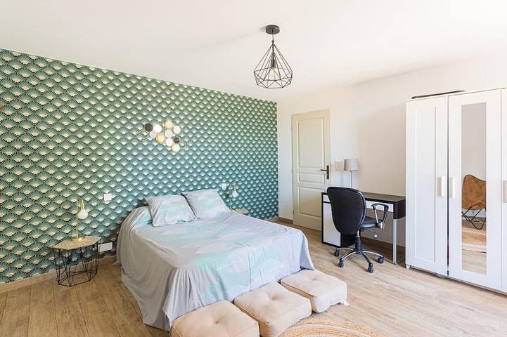 Location de vacances pour 6 personnes, avec balcon ainsi que jardin et piscine à Montmeyan - 2