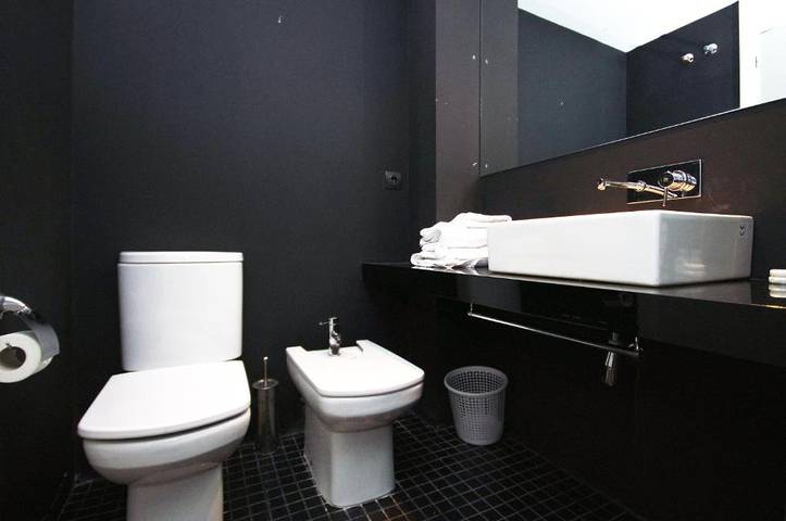 Ganze Wohnung, Reizendes Apartment mit einem Schlafzimmer, Balkon und Aussicht in Valencia in Valencia City Centre, Valencia