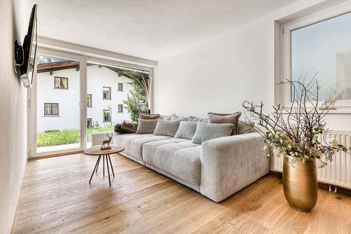 Studio voor 3 personen, met Terras en Tuin in Lech