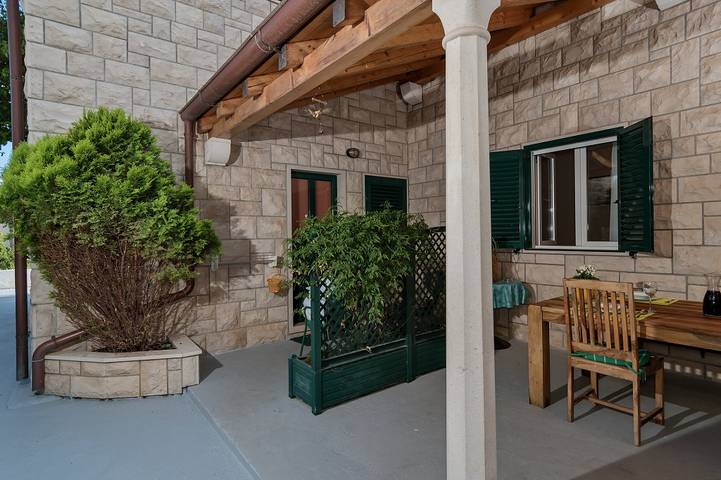 Ferienwohnung für 5 Personen, mit Terrasse, mit Haustier auf Brac - 3