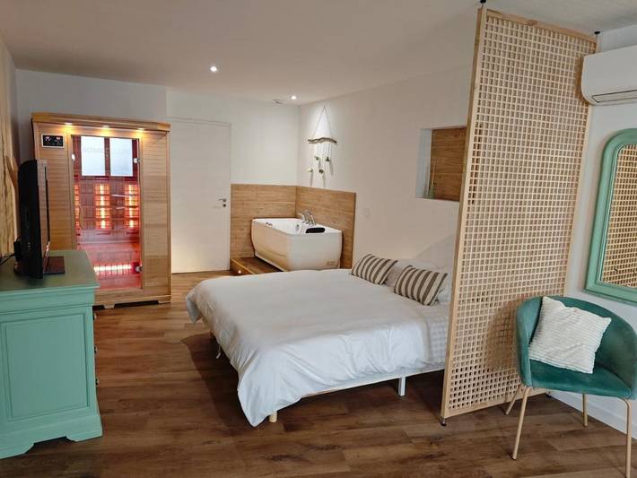Gîte pour 2 personnes, avec sauna et jacuzzi à Sainte-Livrade-sur-Lot - 2
