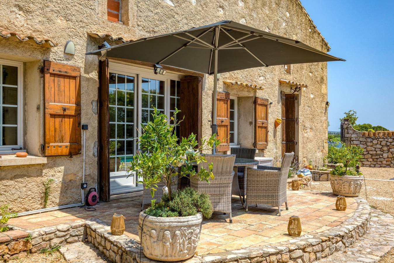 Villa 'Moun Mas' with Private Pool, Wi-Fi and Air Conditioning in Cournonsec, Mediterranean Coast (France)