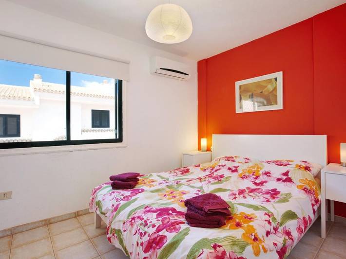 Location de vacances pour 4 personnes, avec terrasse et piscine dans Chayofa - 2