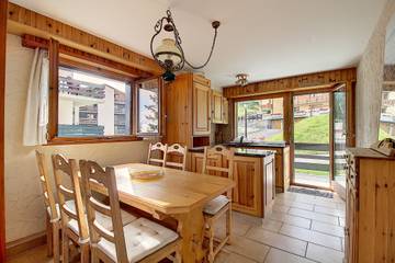 Lodge for 8 People in Nendaz, Western Alps, Photo 4