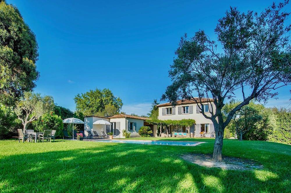 Casa vacanza a Var a partire da 493€ a notte