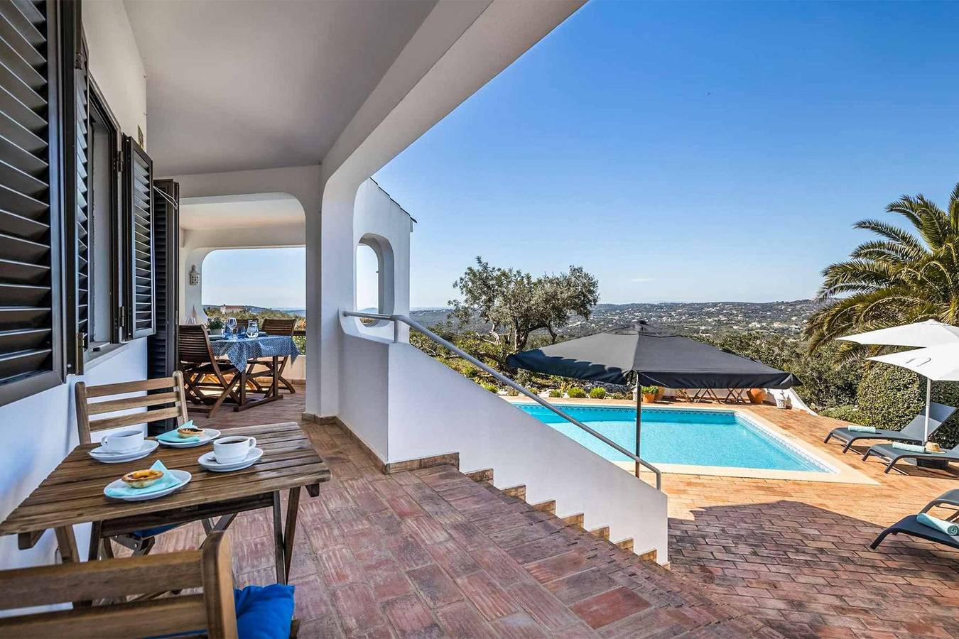 Villa für 4 Personen mit Terrasse in Santa Bárbara de Nexe, Faro Distrikt