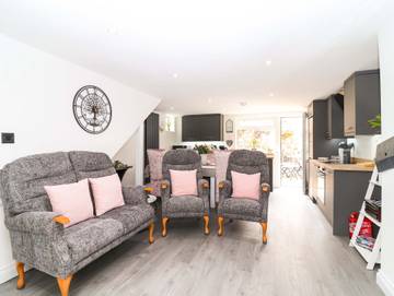 Holiday Home for 7 People in Dawlish, Devon, Photo 4