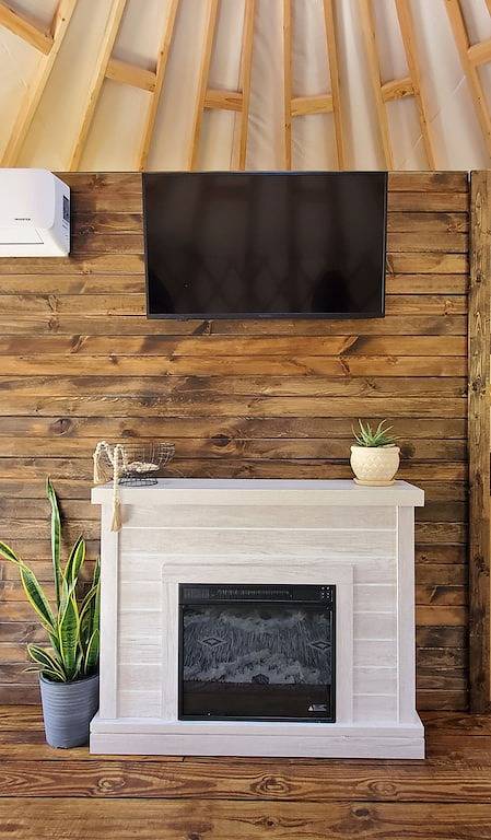 Vacation house for 2 people, with hot tub and terrace as well as yard in Ohio