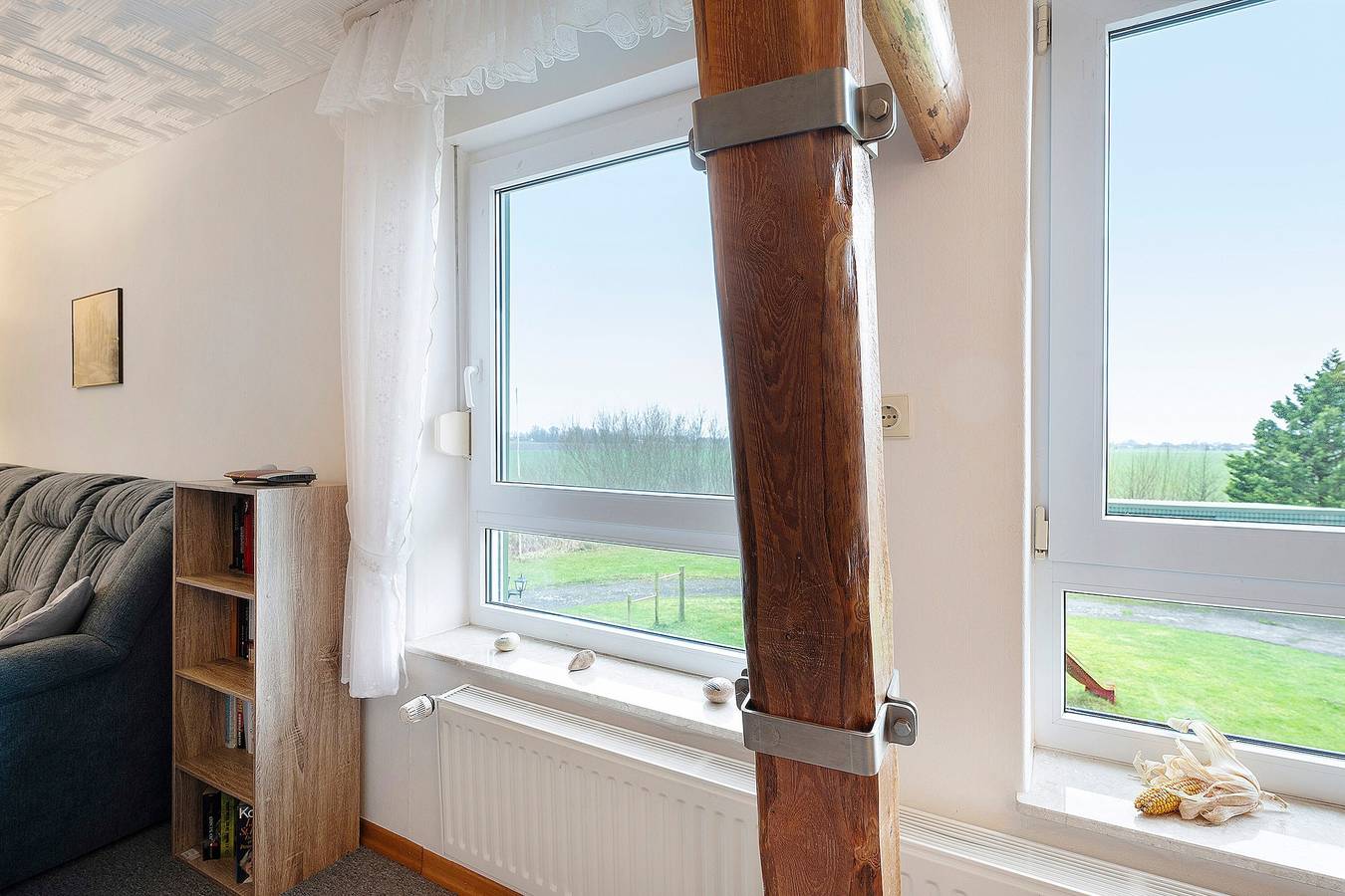 Ganze Wohnung, Ferienwohnung 'Claudia' mit Gemeinschaftsterrasse, Gemeinschaftsgarten und Wi-Fi in Nordstrand (Gemeinde), Nordstrand