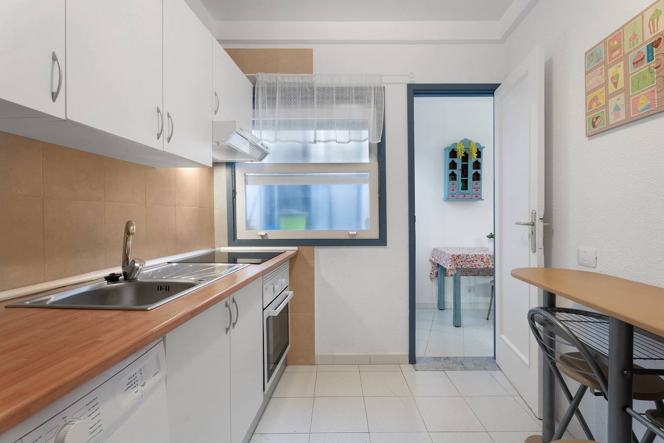 Appartement entier, Appartement 2 chambres à Los Cristianos, vue sur la promenade principale in Los Cristianos, Arona