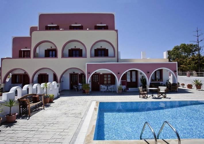 Maison d’hôte pour 2 personnes, avec vue ainsi que jardin et piscine à Thera