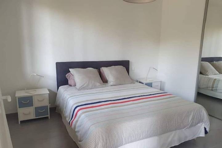 Gîte pour 4 personnes, avec terrasse dans Port de Maguide - 4