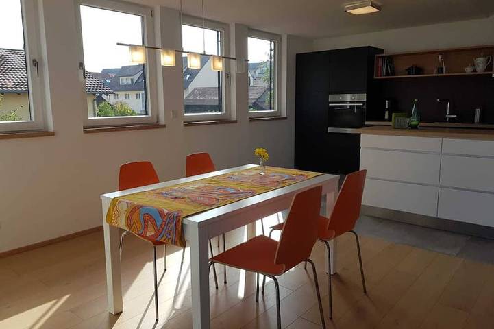 Ferienwohnung für 4 Personen, mit Balkon und Garten in Konstanz-Litzelstetten